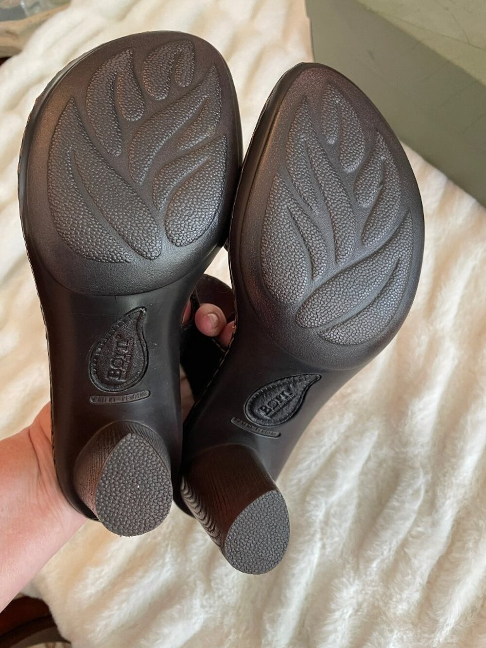 heels - Picture 7 of 7